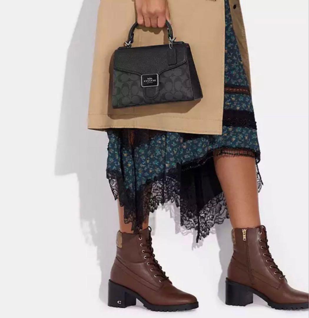 美品　コーチ　ペッパーサッチェル　ショルダーバッグ　2way シグネチャー