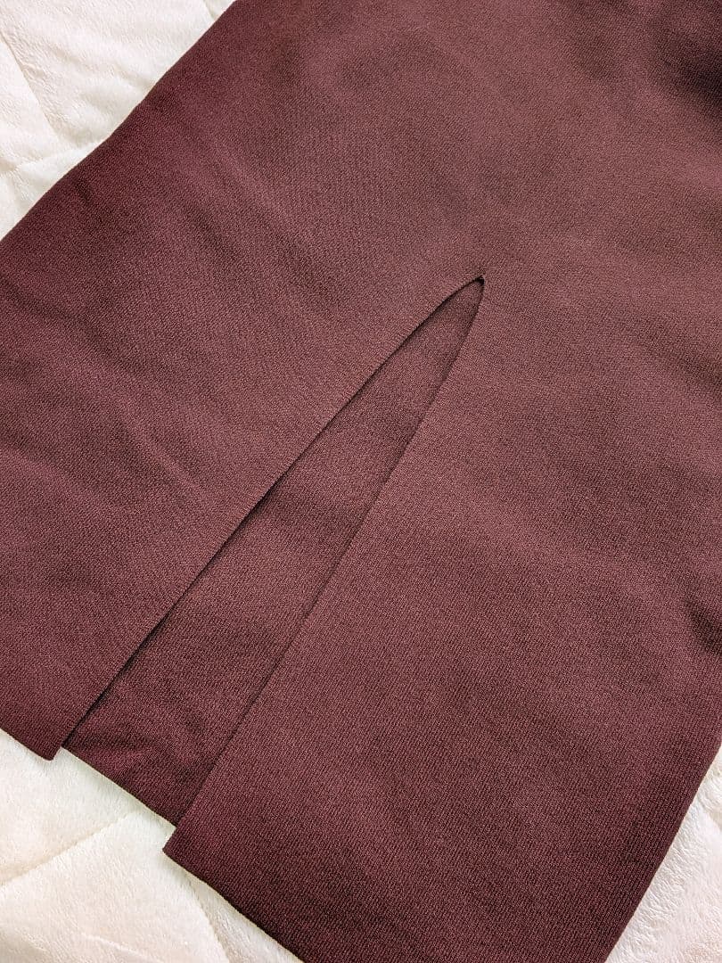 anuansアニュアンス ムーンネックニットワンピース　タイト オフショル