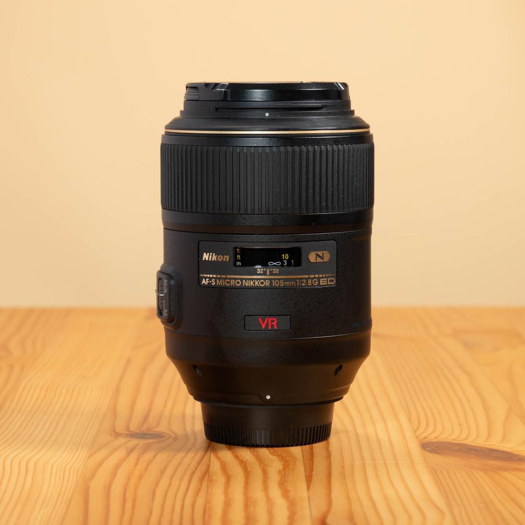 Nikon AF-S MICRO NIKKOR 105ｍｍ f/2.8G VR