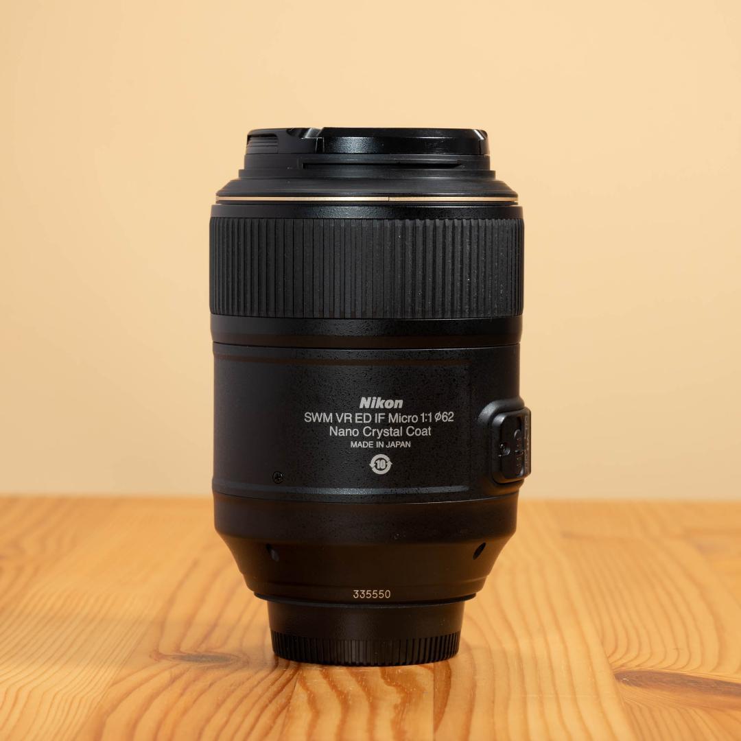 Nikon AF-S MICRO NIKKOR 105ｍｍ f/2.8G VR