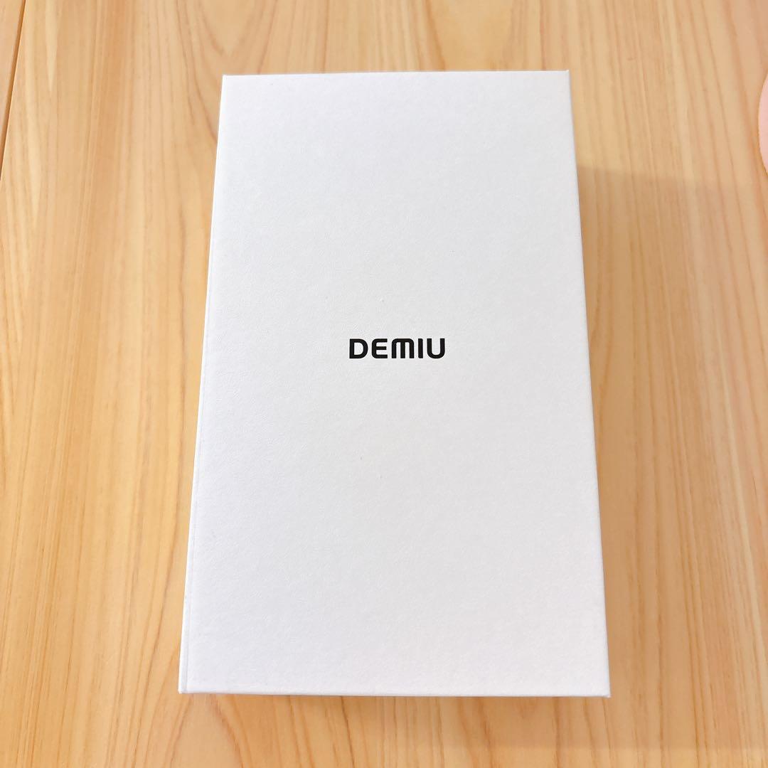 美品　demiu BALLON iPhone15 ベージュ