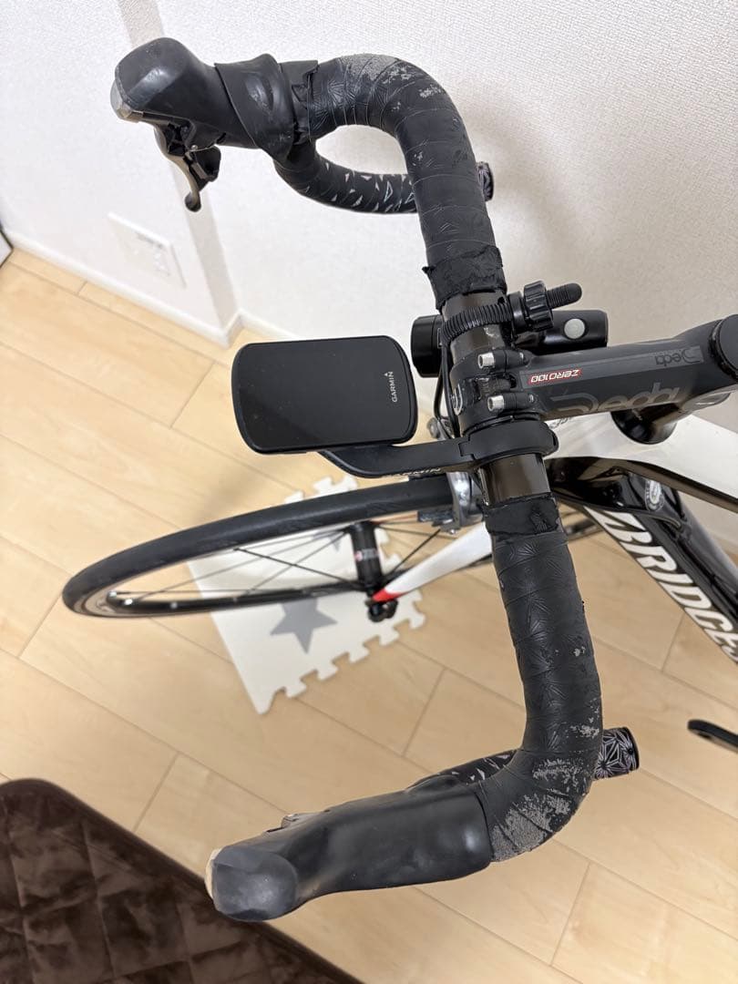 BRIDGESTONE RS9ロードバイク ホワイト/ブラック 日本限定30台