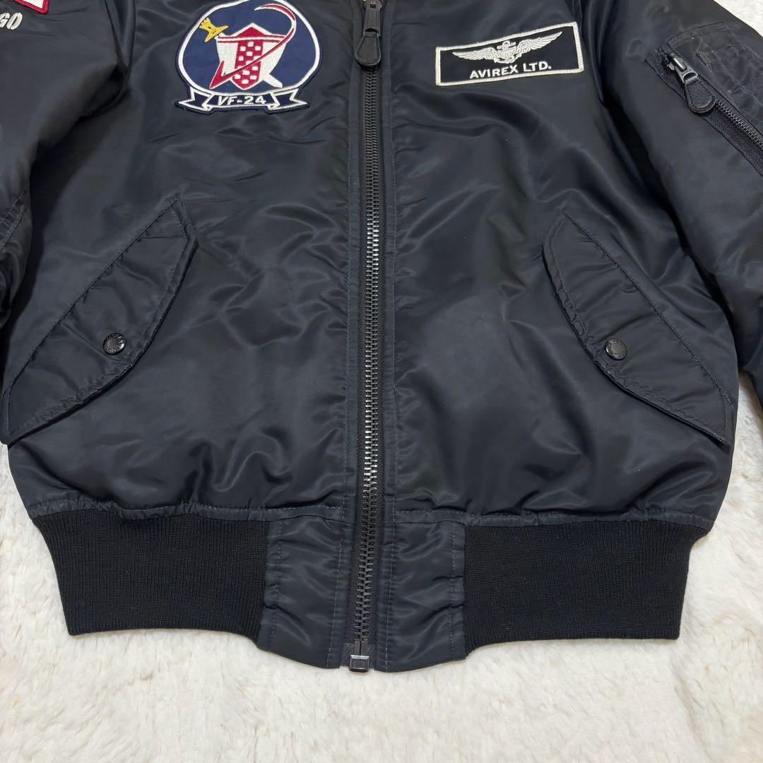 【極美品、即完売品】avirex フライトジャケット　ピンナップガール　Mサイズ