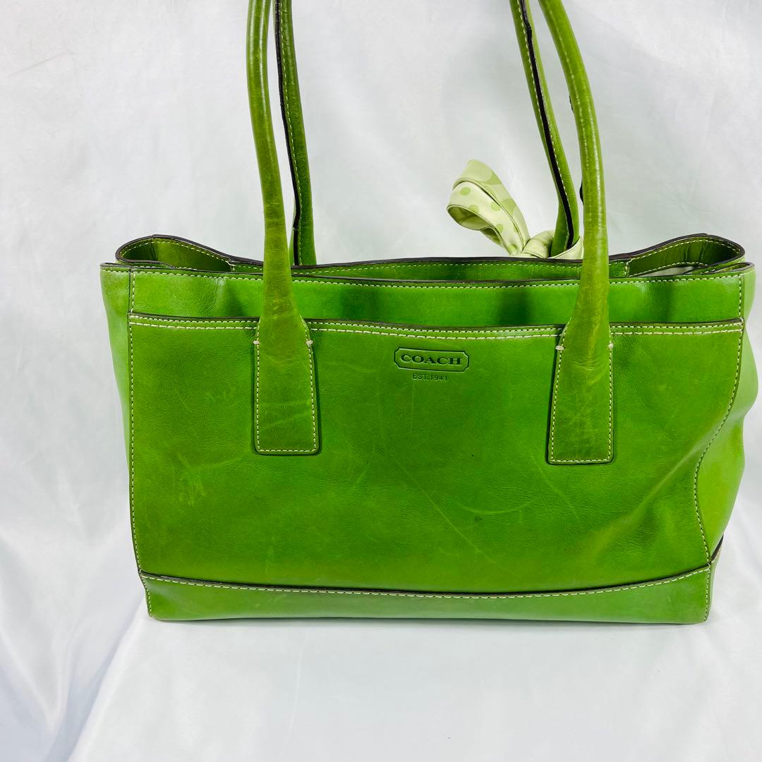 COACHコーチ グリーン マデリントートバッグ チャーム付き　11554P