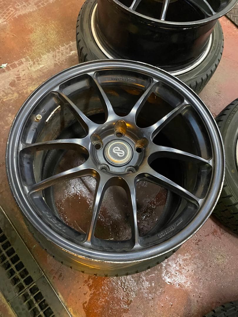 ENKEI PF01 18インチ　pcd114.3 オフセット48 ブラック