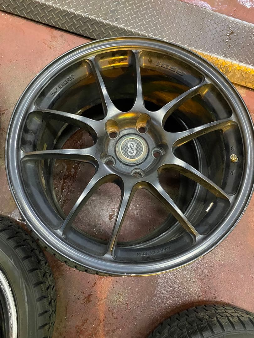 ENKEI PF01 18インチ　pcd114.3 オフセット48 ブラック