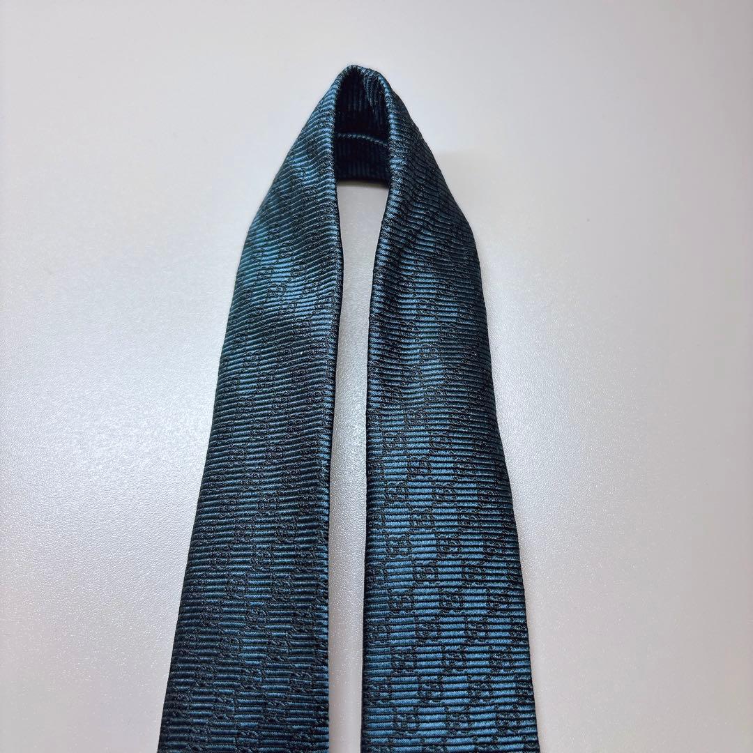 GUCCI グッチ GG柄 総柄 ネクタイ 藍色 7cm シルク 細身