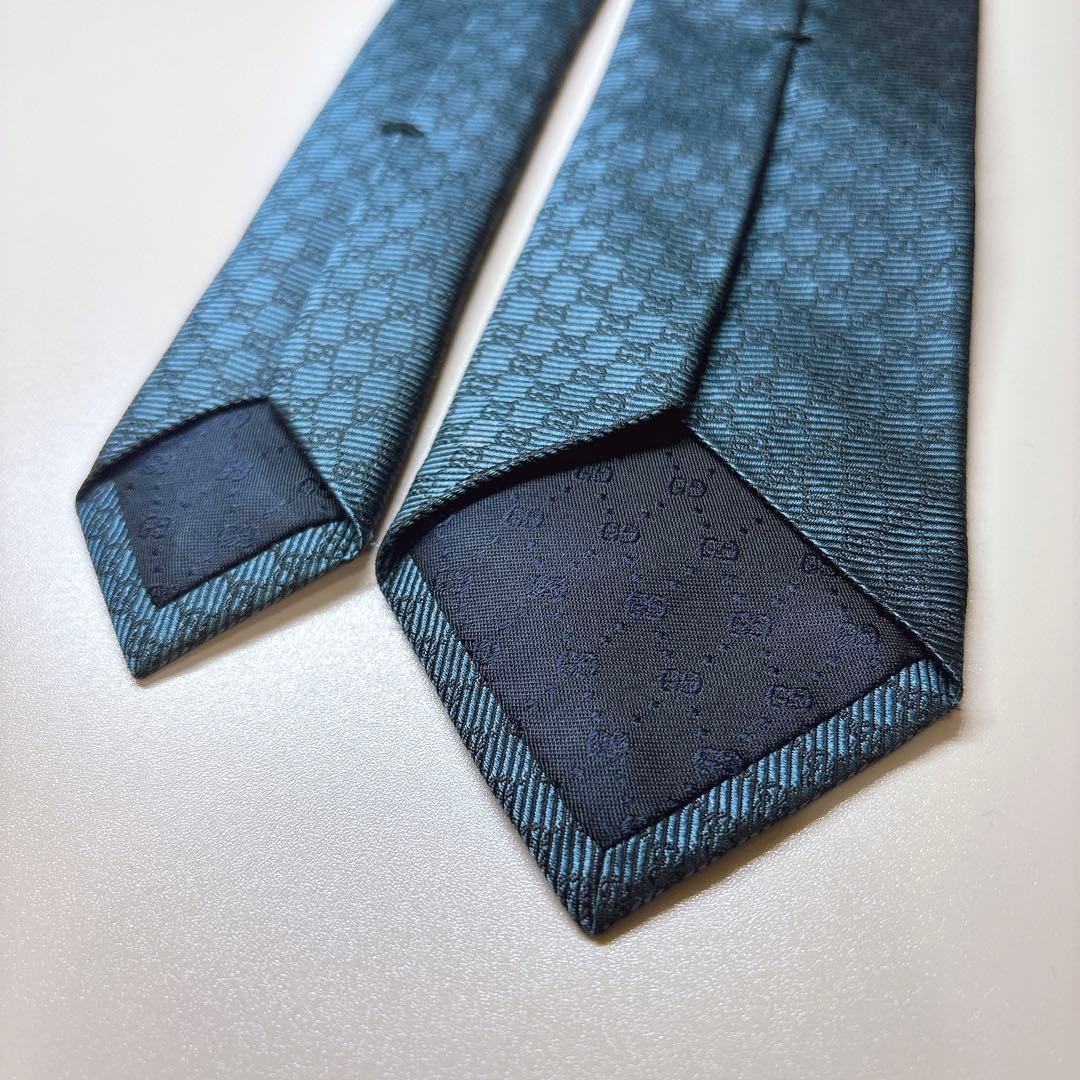 GUCCI グッチ GG柄 総柄 ネクタイ 藍色 7cm シルク 細身