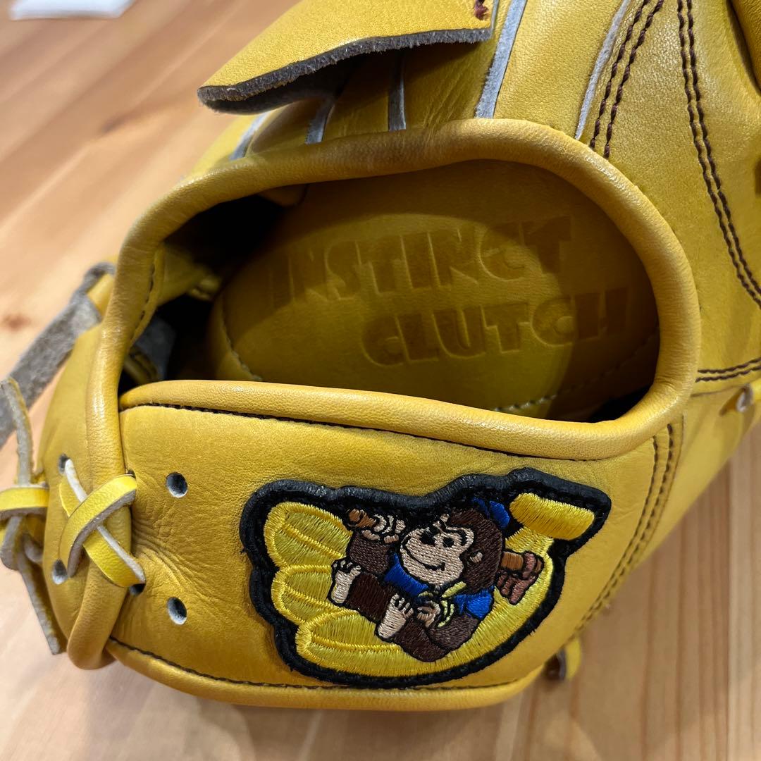 ゴリラ印の野球道具　硬式グローブ　SKR