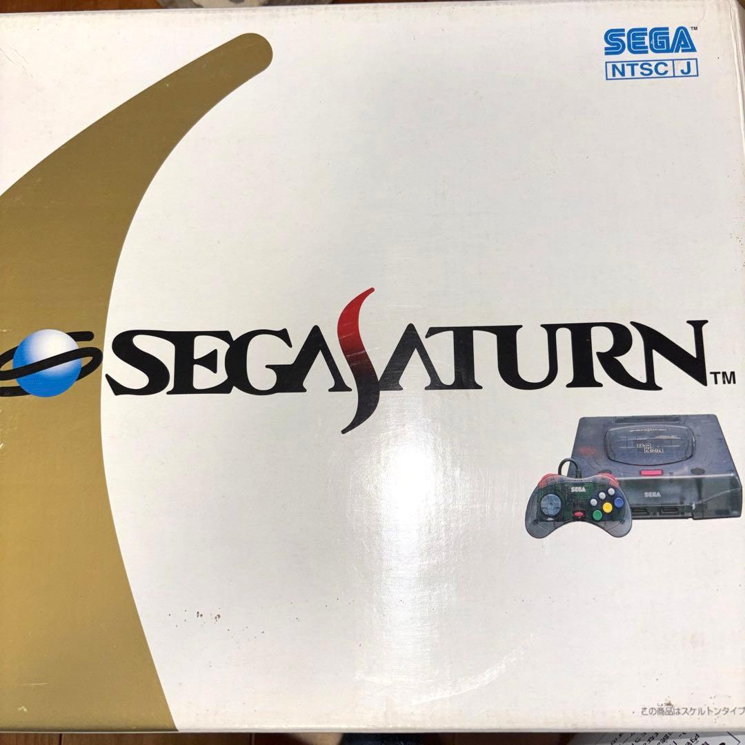 セガサターンスケルトン本体、コントローラー、ソフト、HDMI変換器、充電器付き