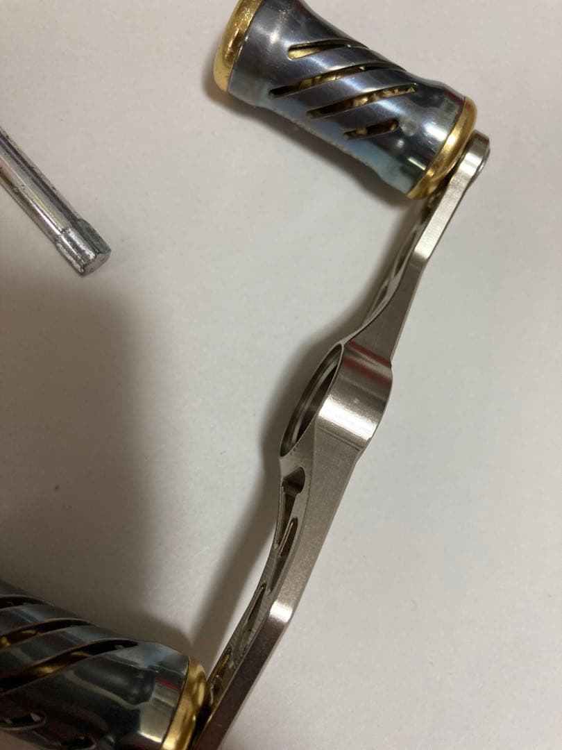 リブレ アヴェントゥーラ 85 シマノ用 ナット右 カスタムハンドル