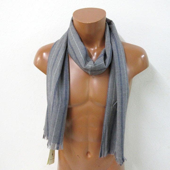 定価3,8万円の7割引バーニーズコロンボイタリア製新品タグ付カシミヤ混マフラー