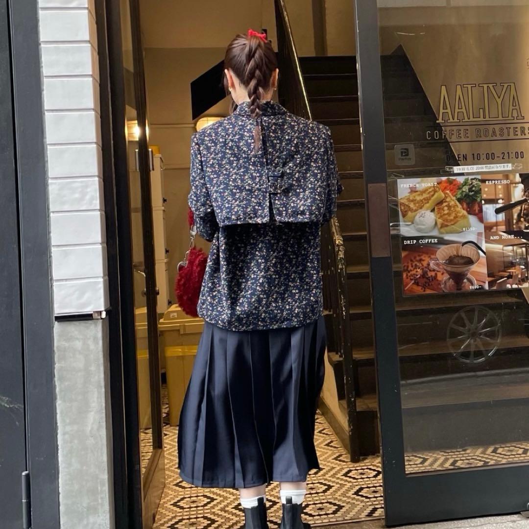 tina jojun 小花柄 ジャケット