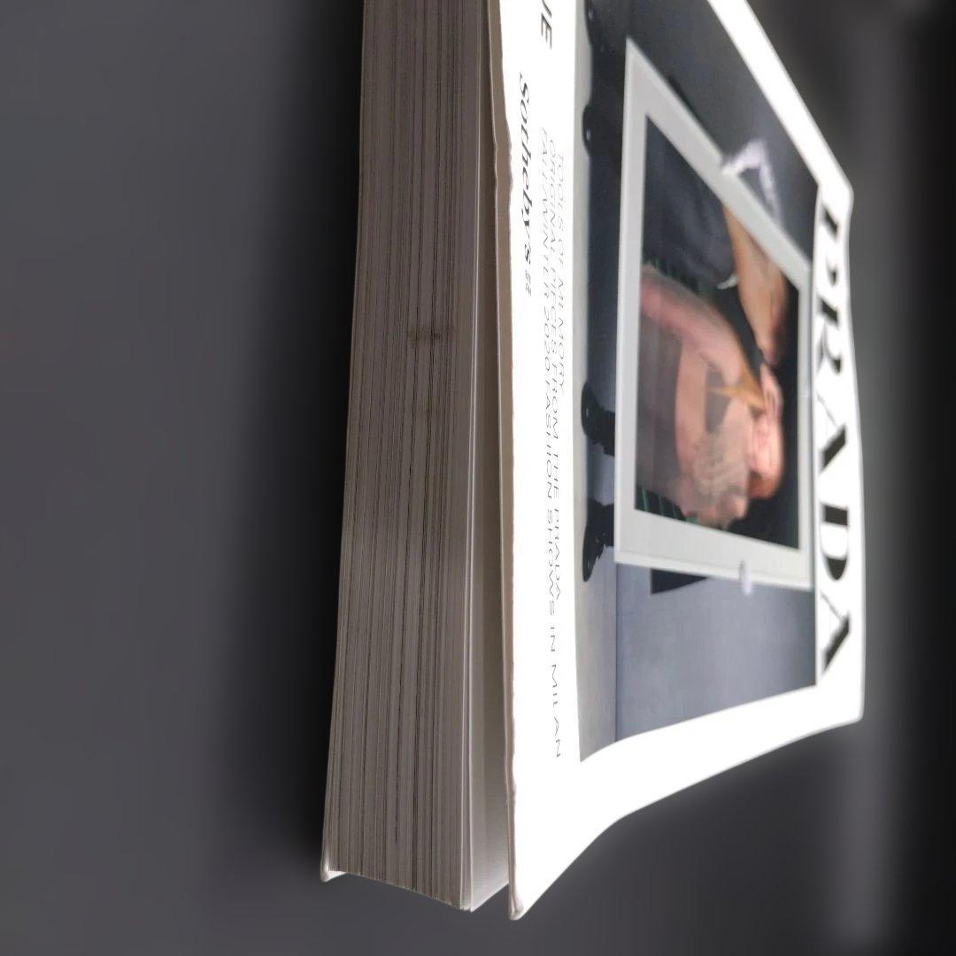 PRADA カタログ ミラノ　プラダ　希少