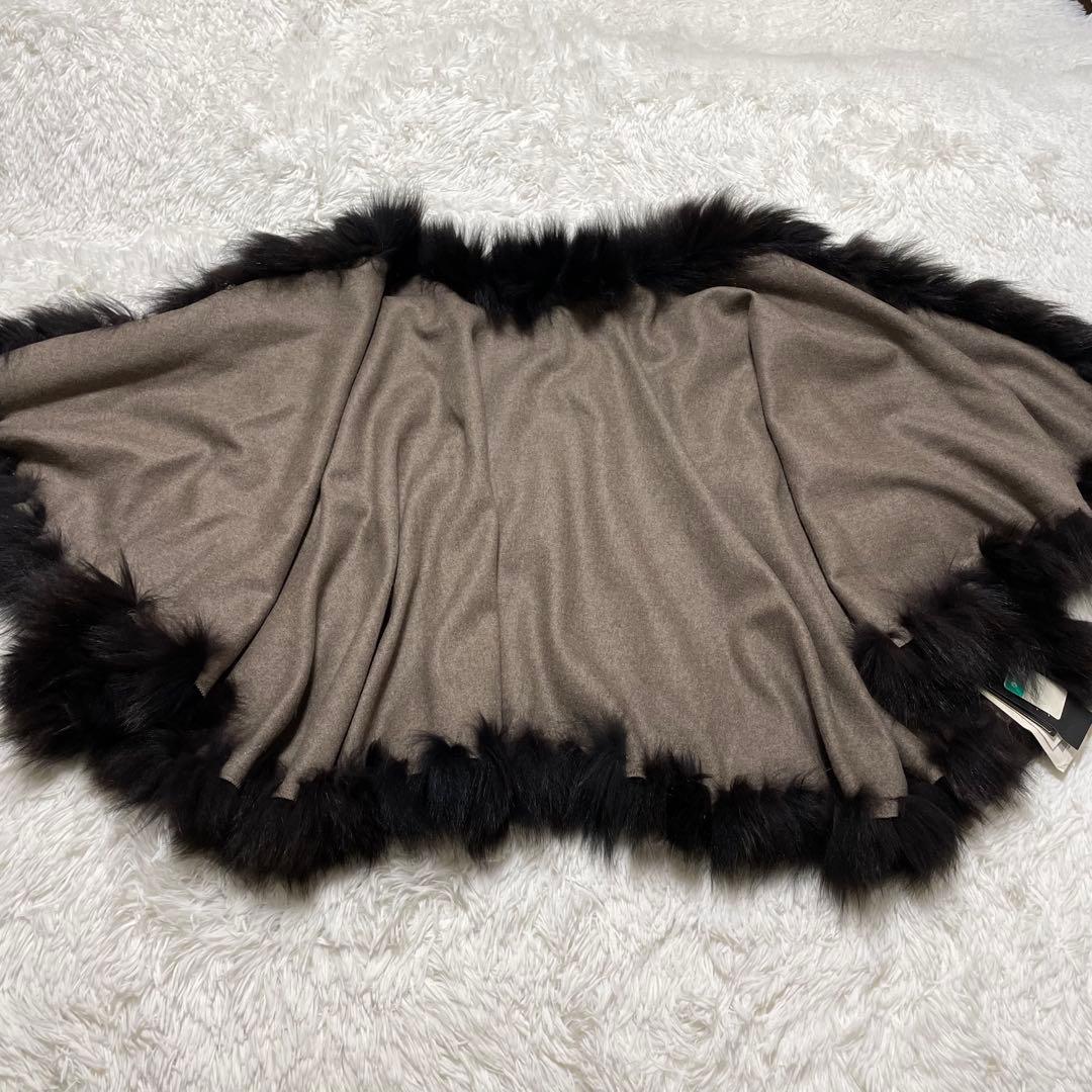 未使用タグ付　アジェ　ブルーフォックスファー　マント　ケープポンチョ　カシミア混