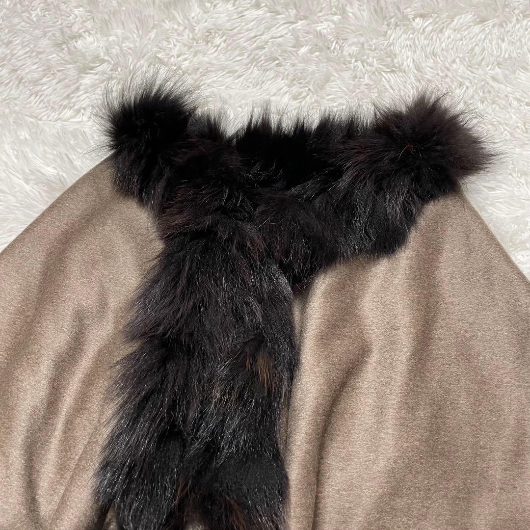 未使用タグ付　アジェ　ブルーフォックスファー　マント　ケープポンチョ　カシミア混