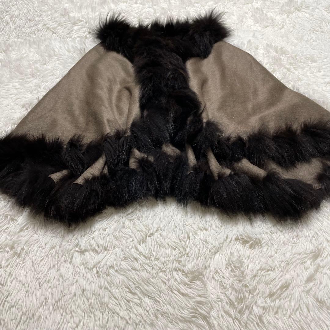 未使用タグ付　アジェ　ブルーフォックスファー　マント　ケープポンチョ　カシミア混