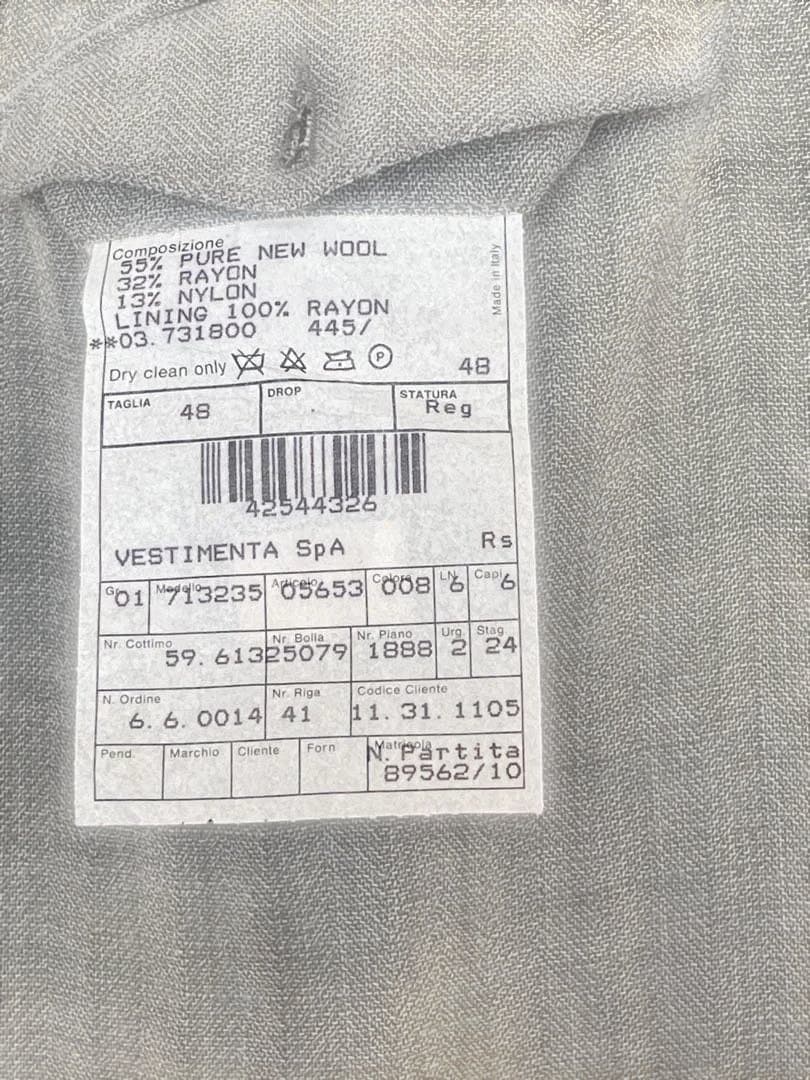Giorgio Armani グレー ダブルブレスト セットアップスーツ　48