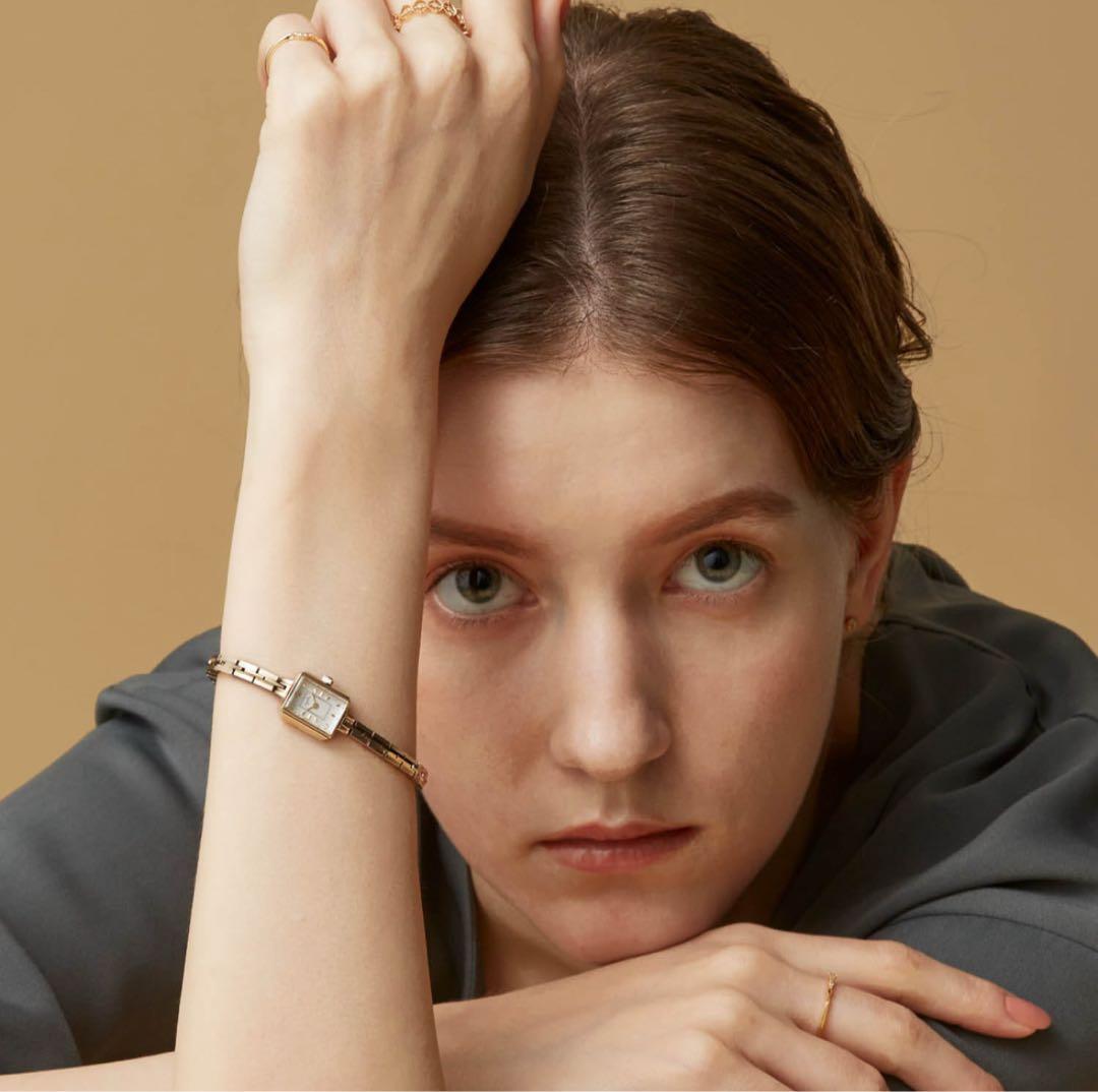 agete アガット スクエアフェイスジュエリーウォッチ