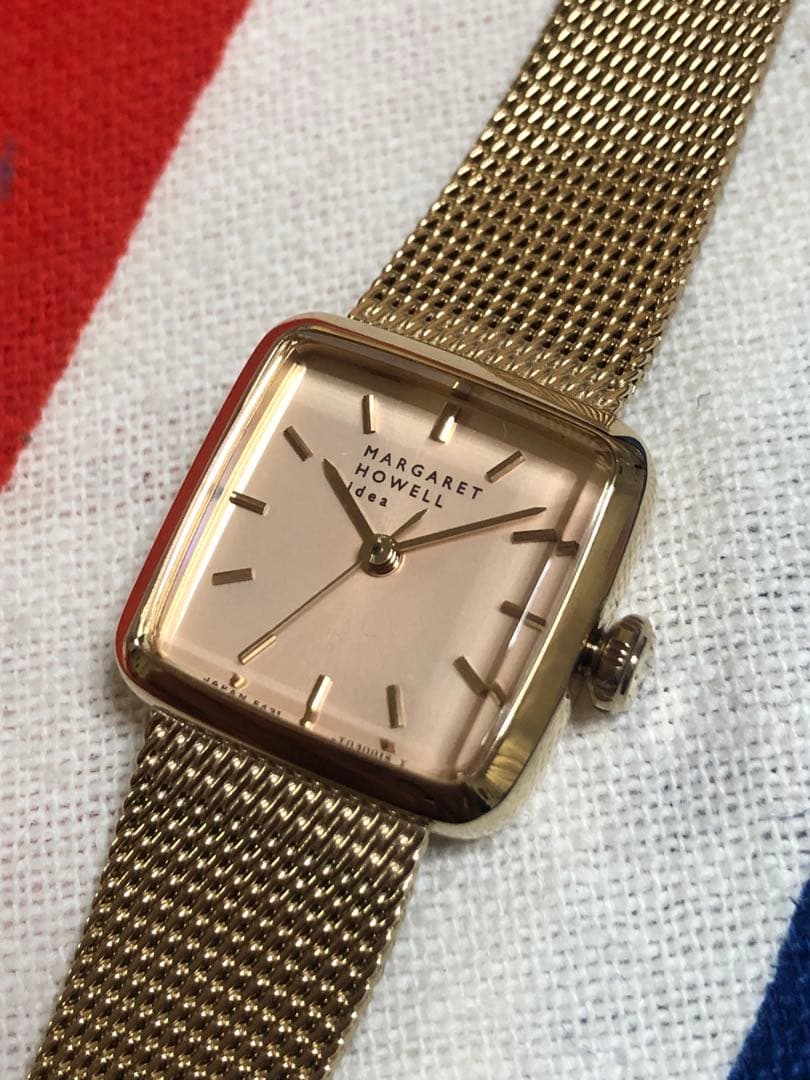マーガレットハウエル　美品！レディース時計　電池交換済