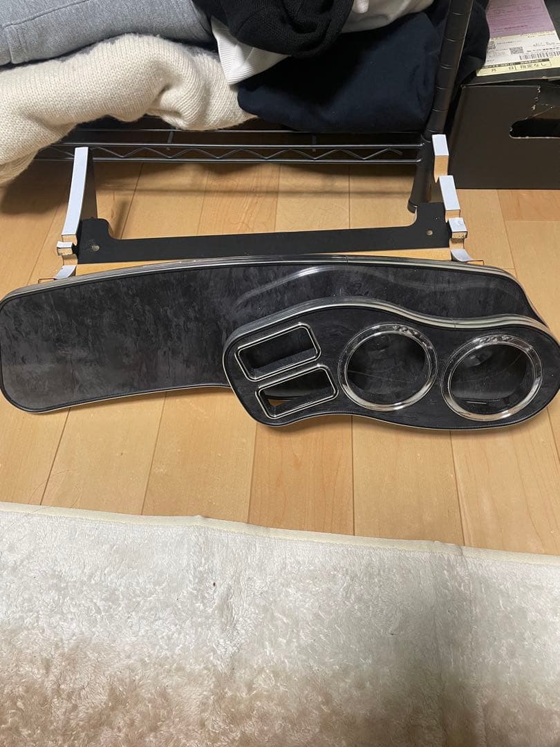 18クラウン　フロントテーブル