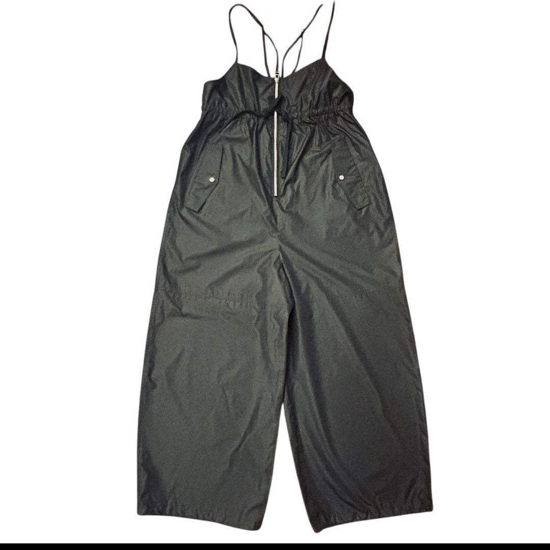 最終値下げ人気販売品アダムエロペ　UVカットシャイニータフタロンパースブラック