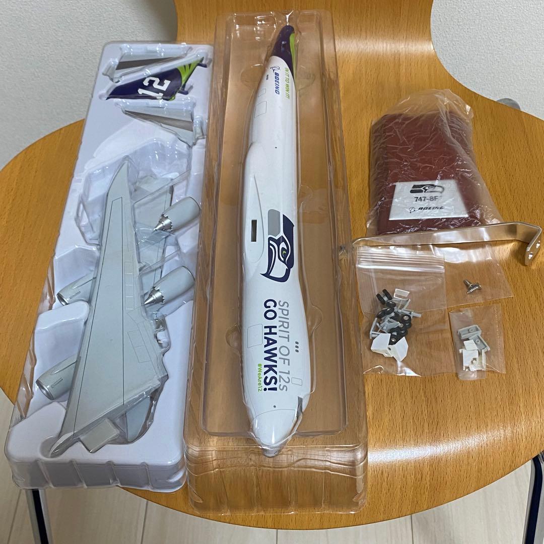 ボーイング747-8F　スケール1/200　シアトルシーホークス