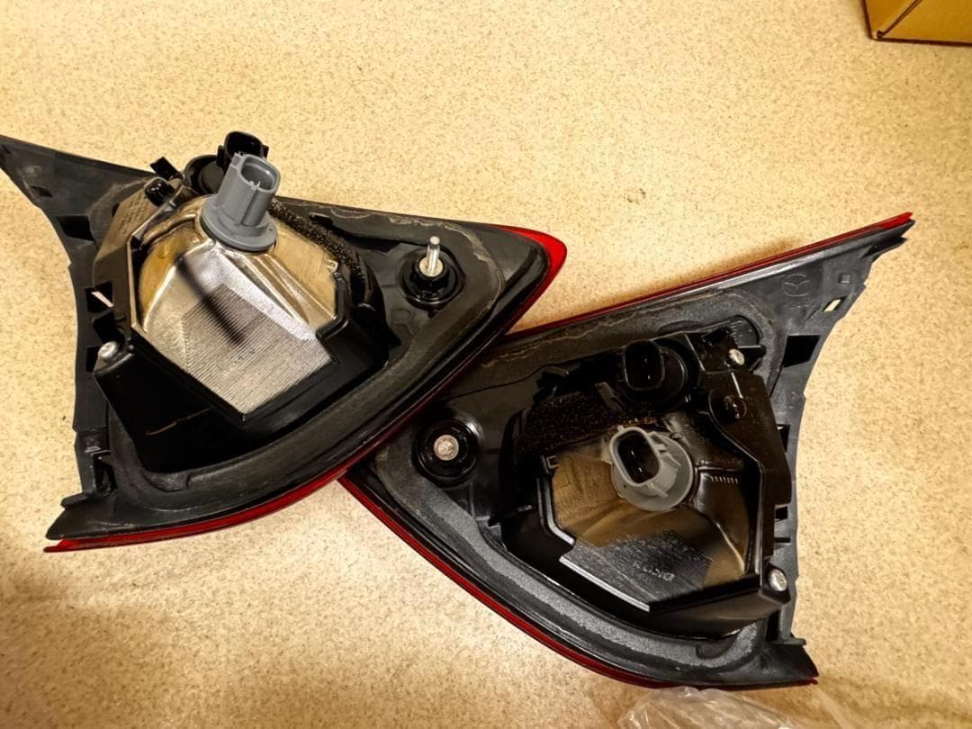 CX-5 KE系 前期 純正テールランプ 左右セット