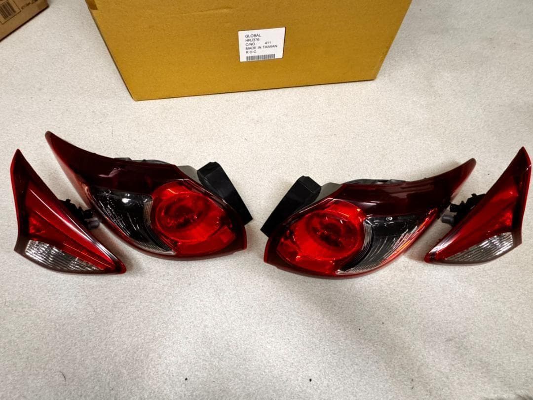 CX-5 KE系 前期 純正テールランプ 左右セット