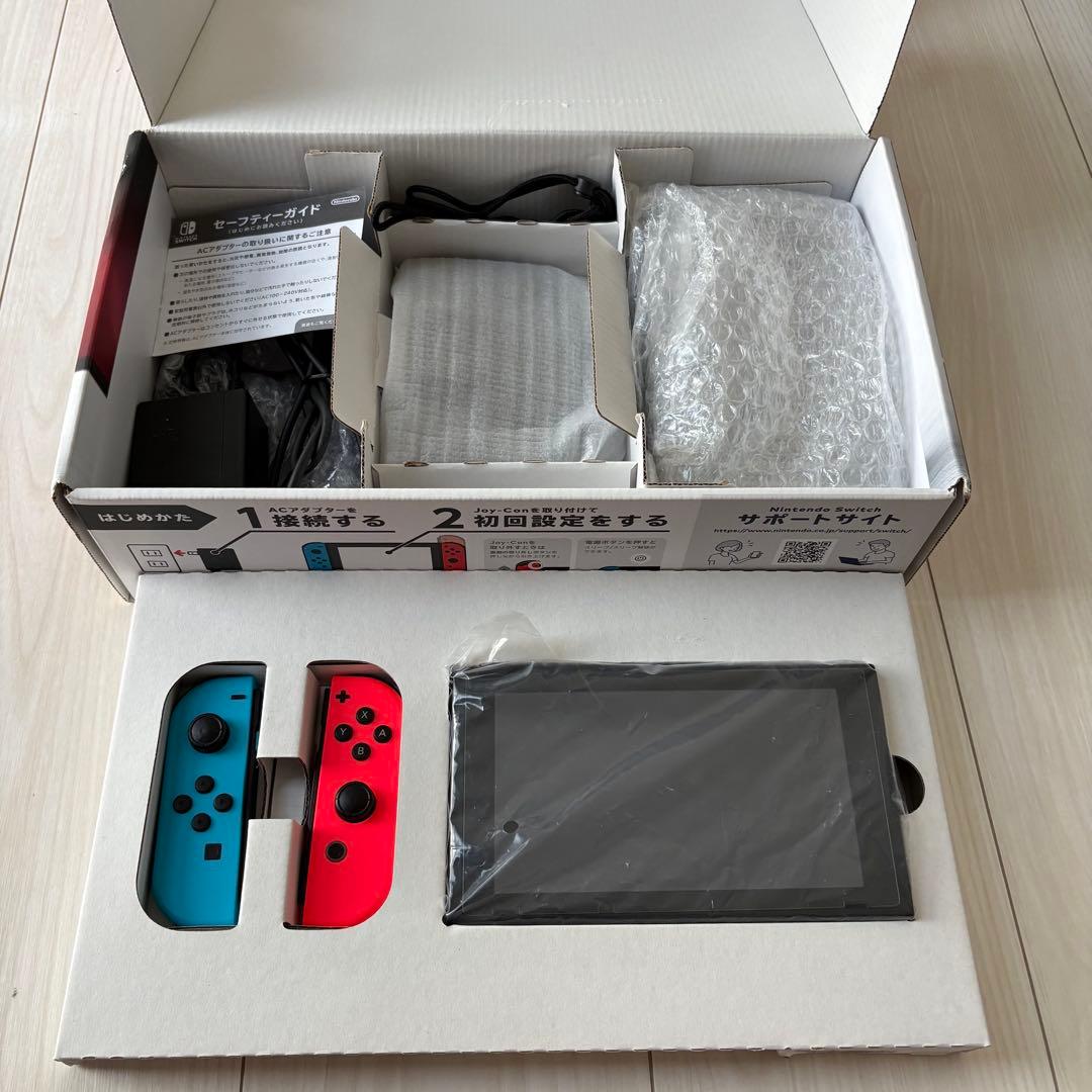 Nintendo SWITCH 本体ネオンブルー・ネオンレッド ソフト2本セット