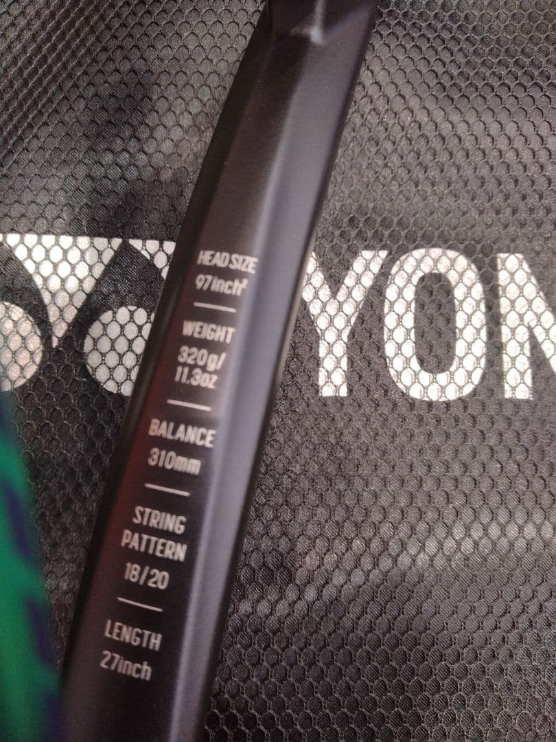 YONEX VCORE PRO 97D G2 ポリツアープロ1.25
