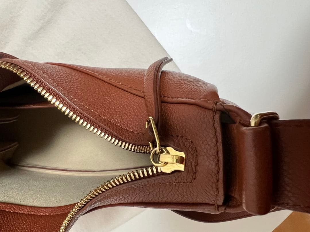 POLÈNE umi ショルダーバッグ