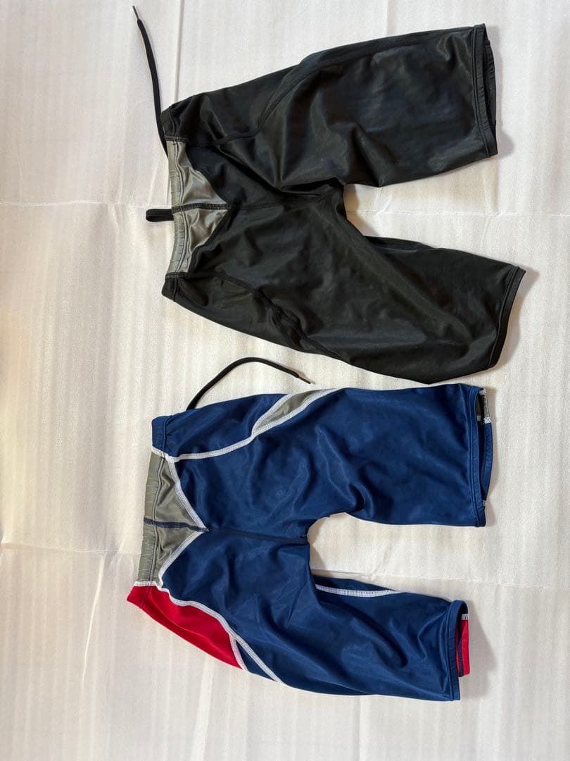 ホ*ー様 MIZUNO 競泳水着　２点