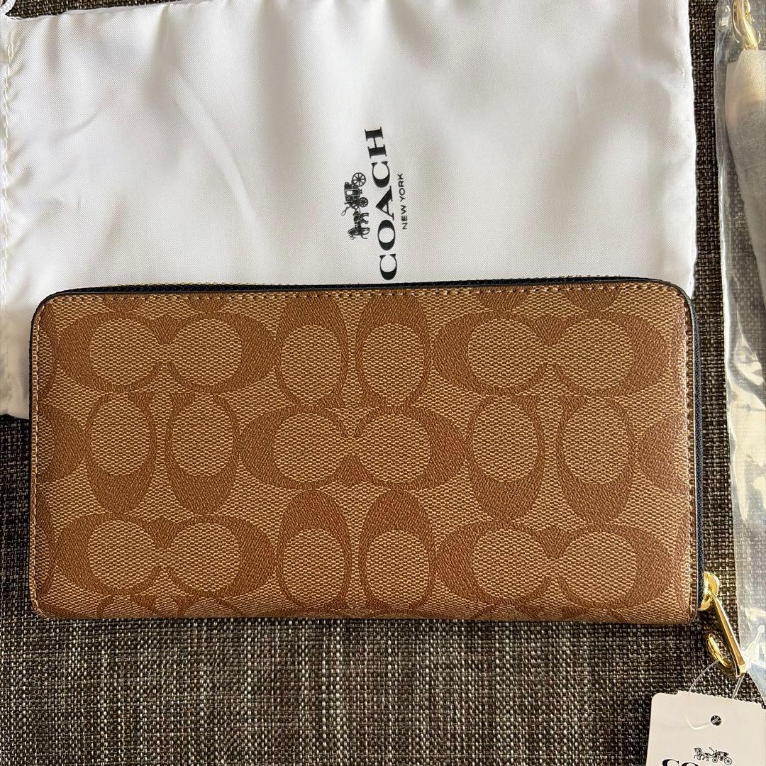 ✨新品未使用✨COACH バスキアコラボ　恐竜　長財布　シグネチャー