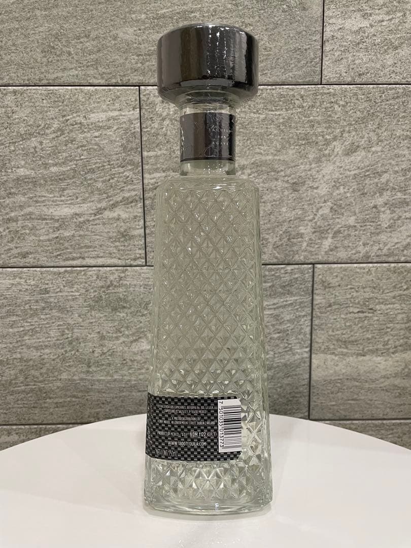 1800 テキーラ ダイヤモンドカット 750ml