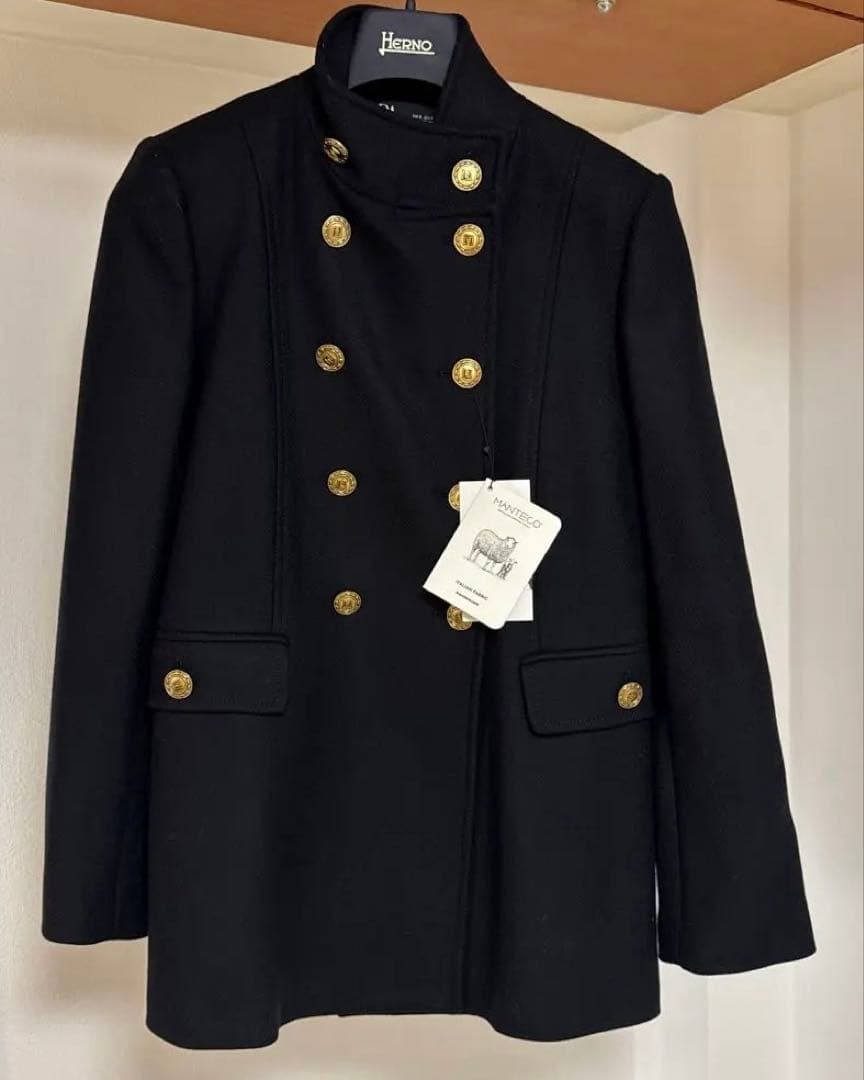 ZARA MANTECOジャケット