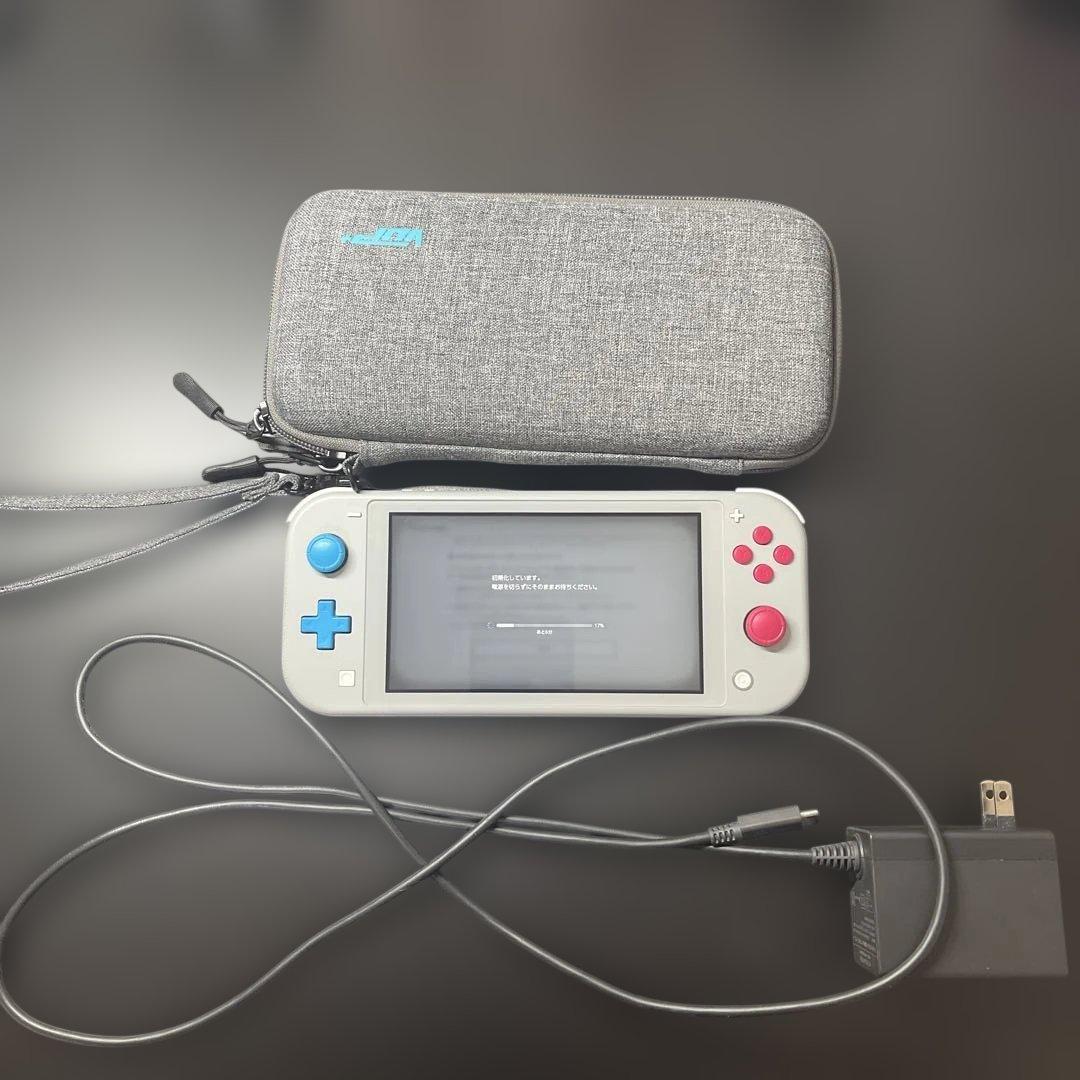 ニンテンドースイッチ ライト 本体 ザシアン・ザマゼンタ 剣盾　他付属品