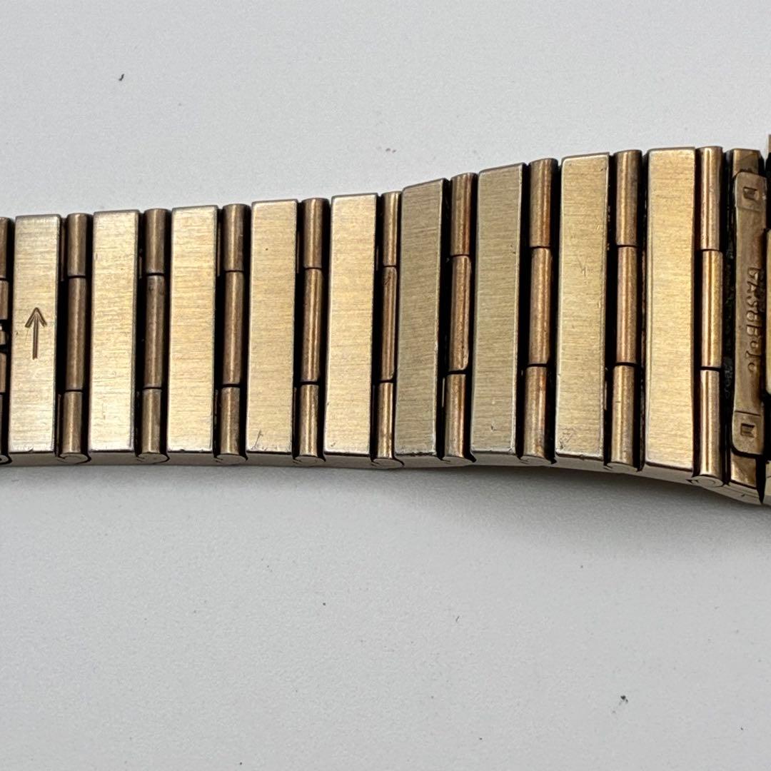 SEIKO セイコー　ドルチェ　腕時計　クォーツウォッチ　スクエア　ゴールド