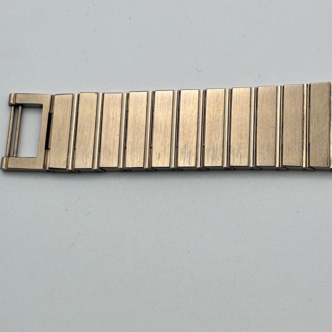 SEIKO セイコー　ドルチェ　腕時計　クォーツウォッチ　スクエア　ゴールド