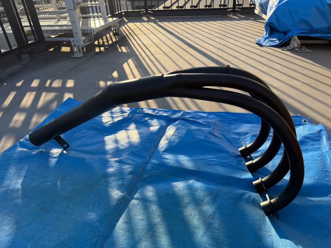 カワサキ　ZRX400 から外したショートマフラー