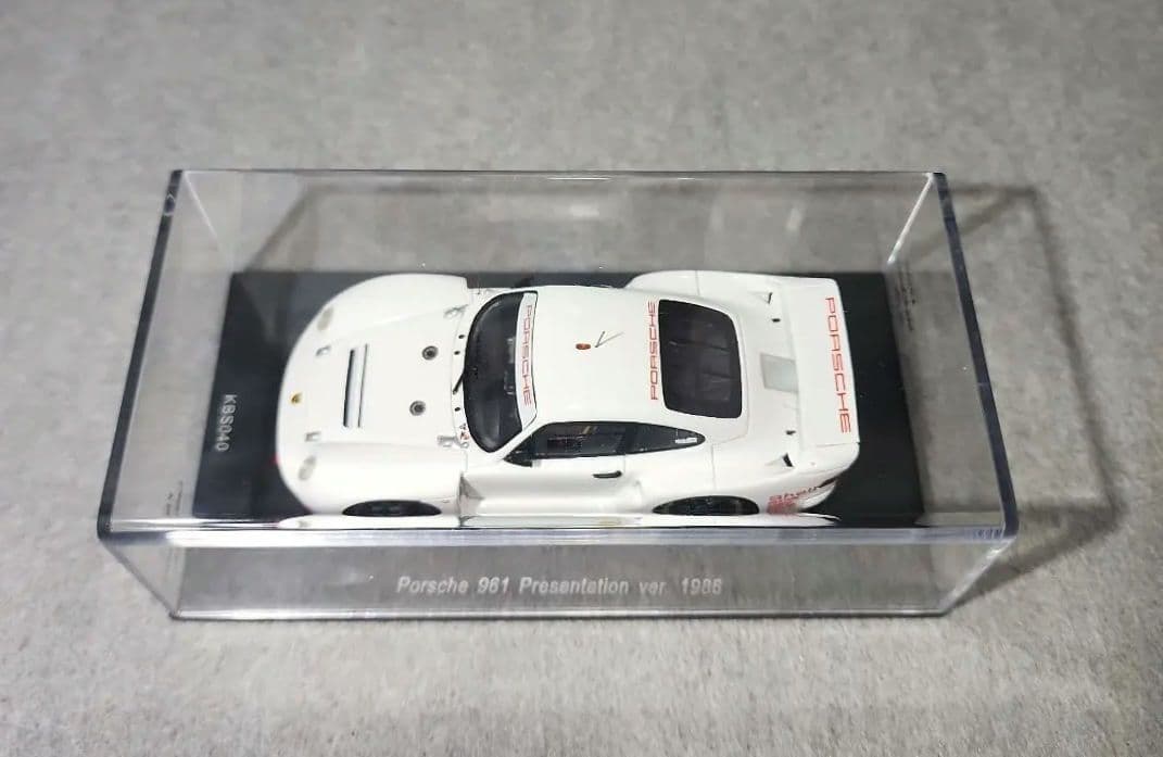 スパークモデル 1/43スケール ポルシェ961