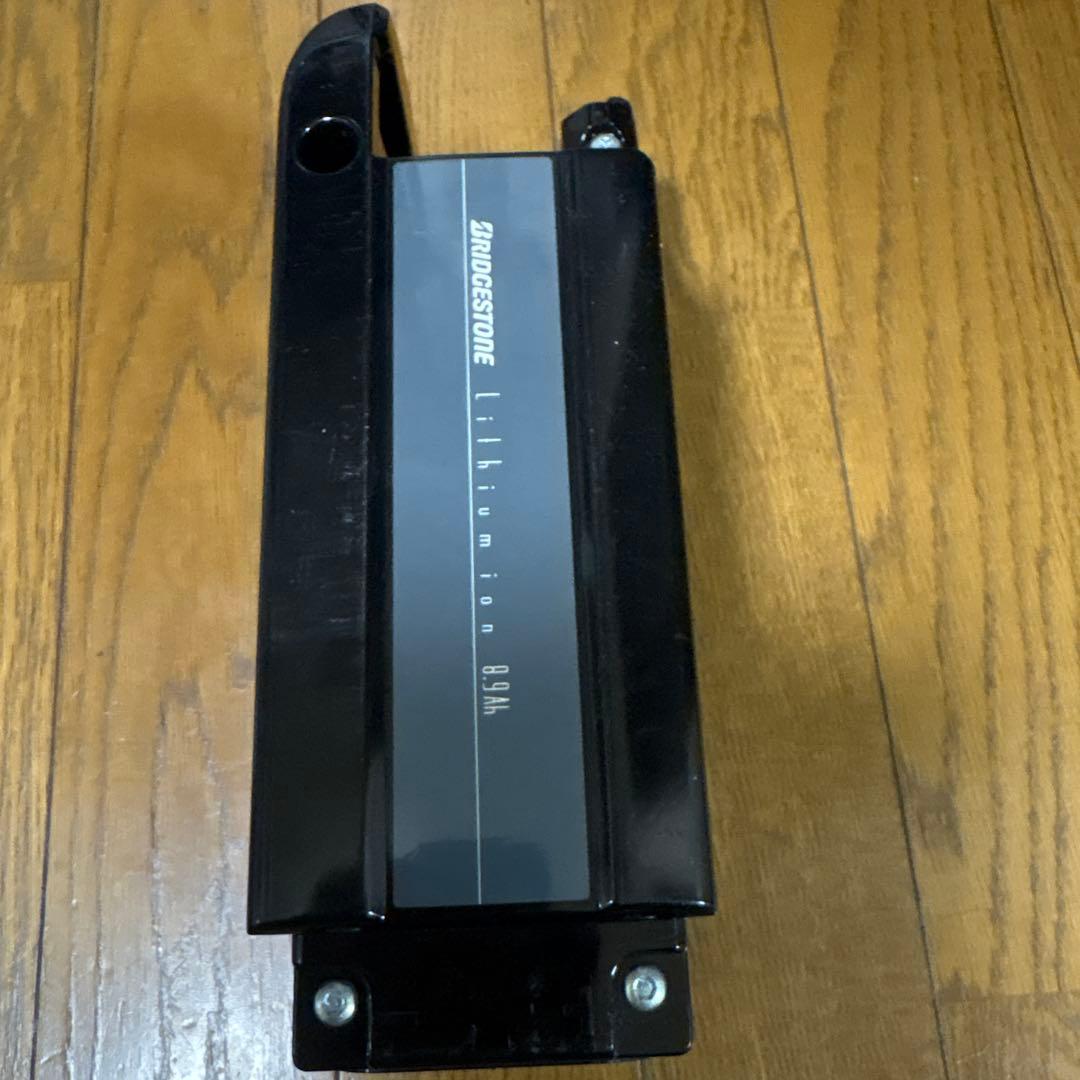 ブリヂストン　ヤマハ　純正バッテリーと充電器　セット　X83-33