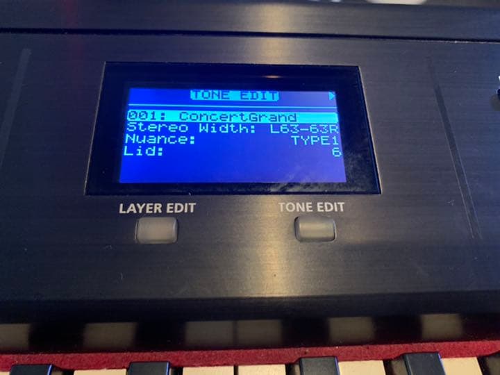 T*H【美品】Roland RD-300NX