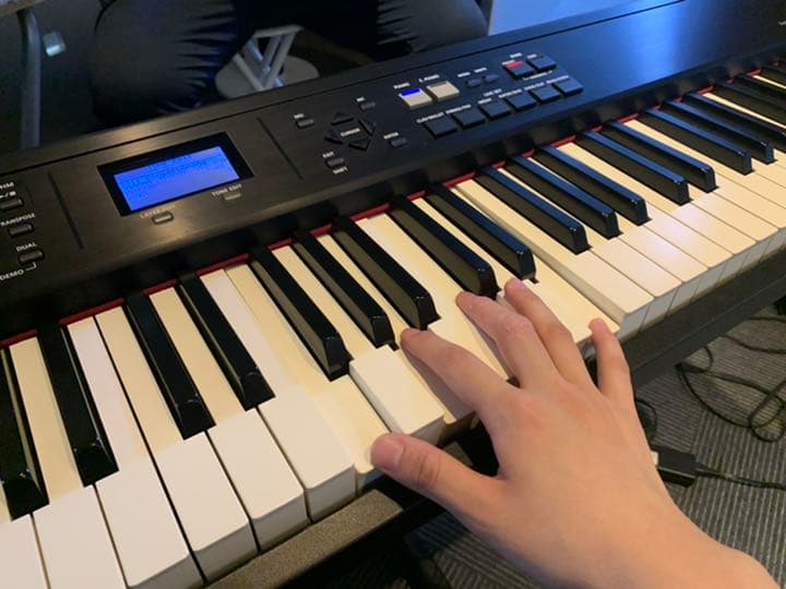 T*H【美品】Roland RD-300NX