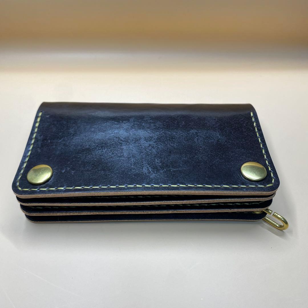 【値下】【無骨×上質】3層 丘染めブラック／ミドルトラッカーウォレットMTW