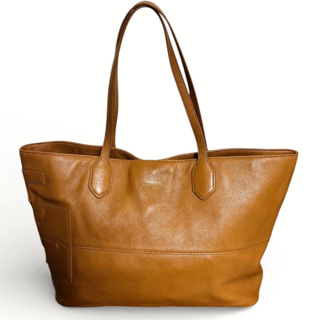 トリーバーチ キャメルブラウン シボ革 レザートートバッグ 大容量 軽量