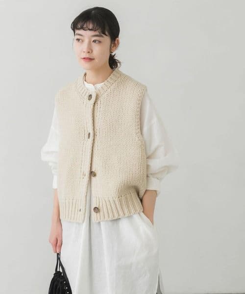 【かぐれ】ラムウールボタンニットベスト
