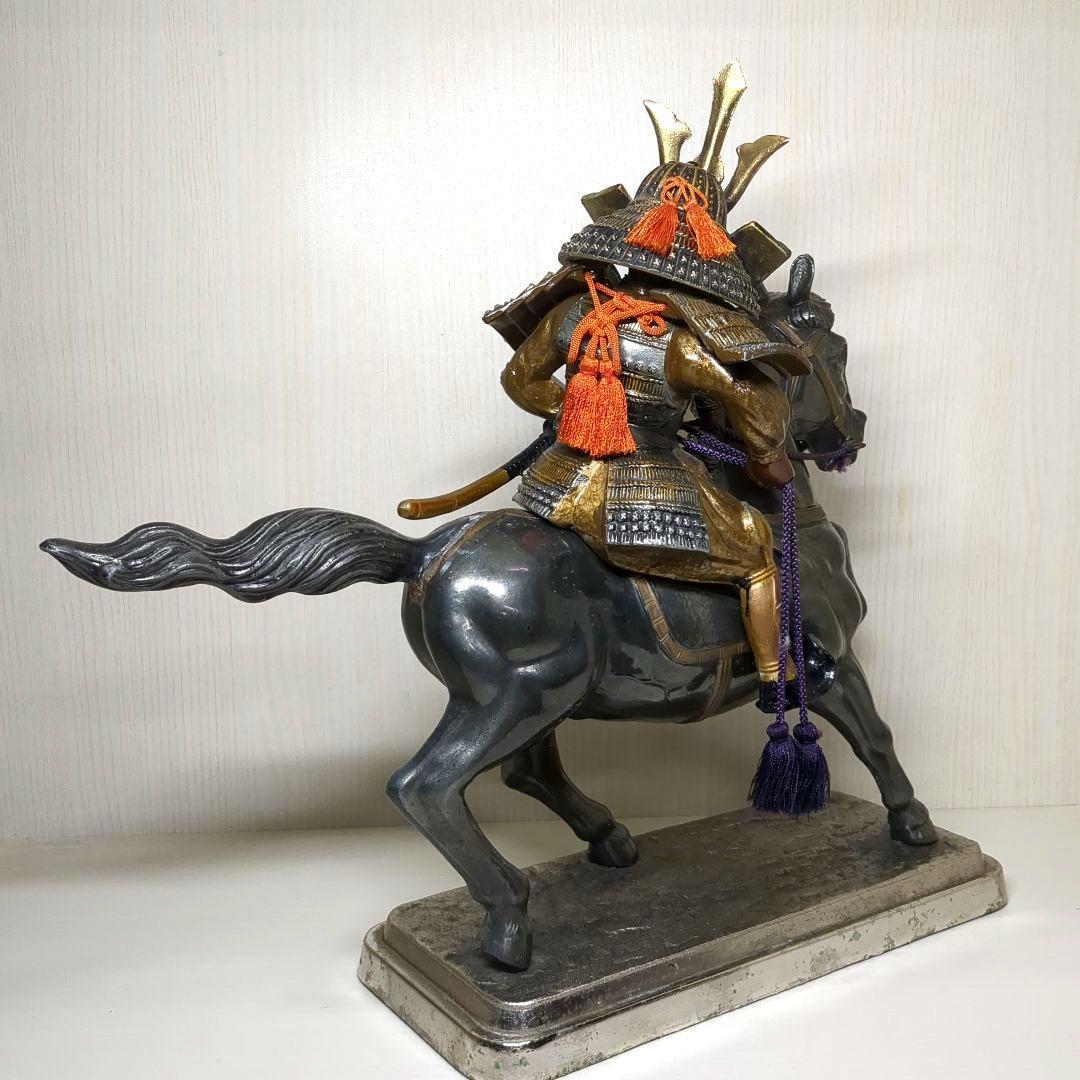 楠木正成　金属製　騎馬武者　馬上武者　横幅最大約３９センチ