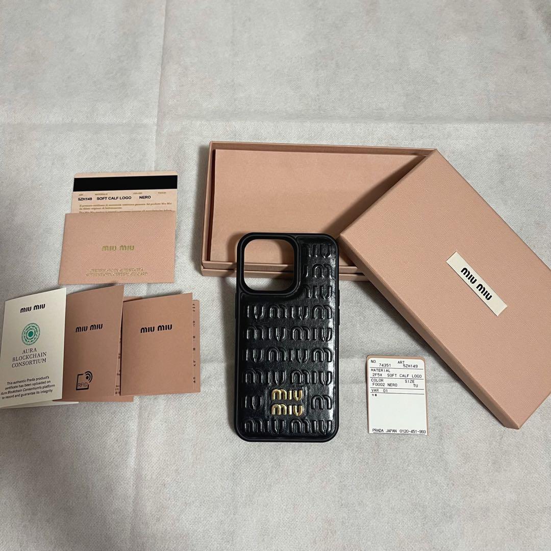 MIUMIU iPhone13proケース