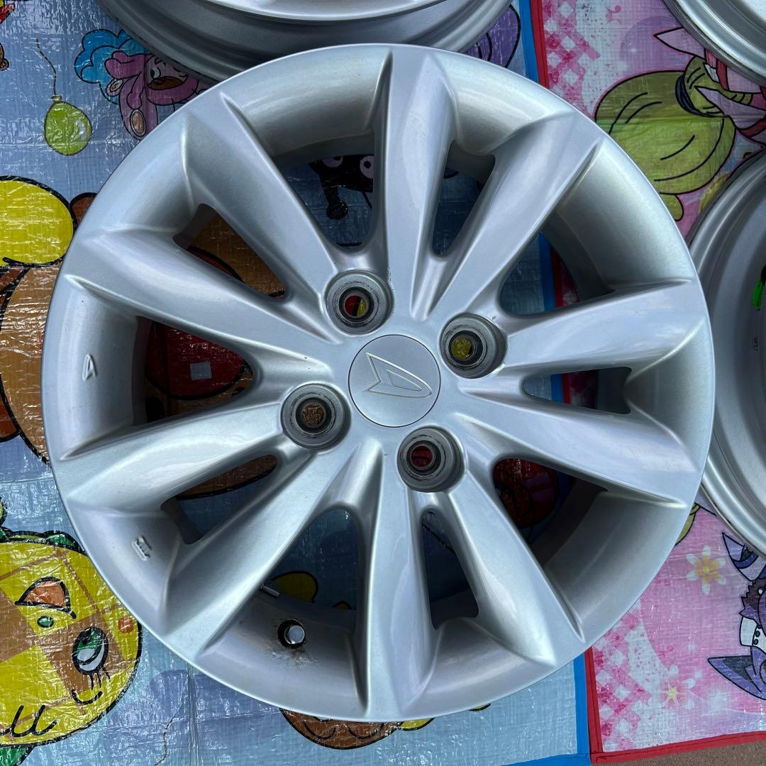 ダイハツ タントカスタム la610s 純正アルミホイール 14インチ